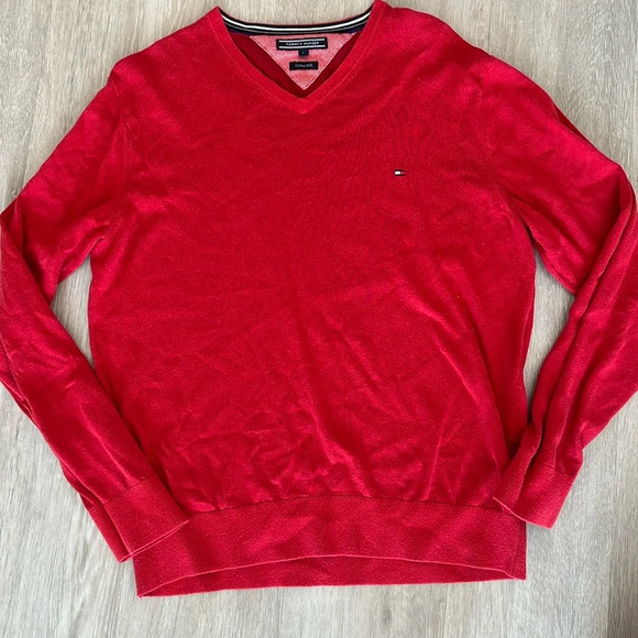 Red Tommy Hilfiger Sweater - Picture 1 of 3